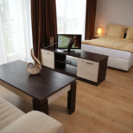 Ξενοδοχείο με διαμερίσματα Harmony Palace