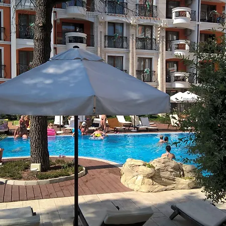 Ξενοδοχείο με διαμερίσματα Harmony Palace Σάνι Μπιτς