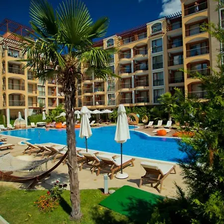 Ξενοδοχείο με διαμερίσματα Harmony Palace 4*