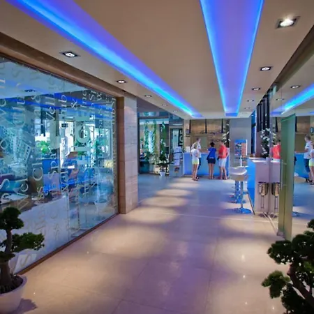 Ξενοδοχείο με διαμερίσματα Harmony Palace 4*