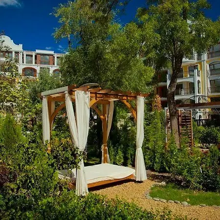 Ξενοδοχείο με διαμερίσματα Harmony Palace Σάνι Μπιτς