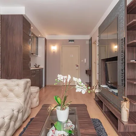 Апартхотел хармoни палас Слънчев бряг