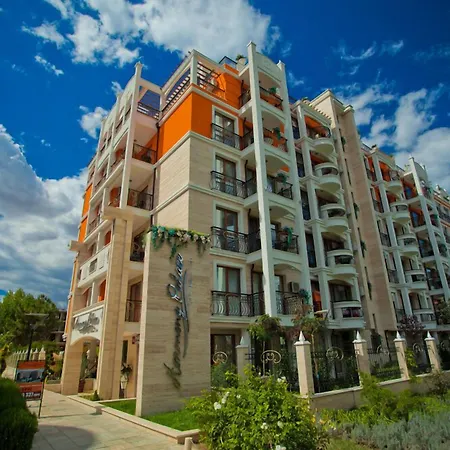 хармoни палас Апартхотел