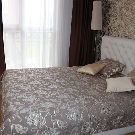 Harmony Palace מלון דירות סאני ביץ'